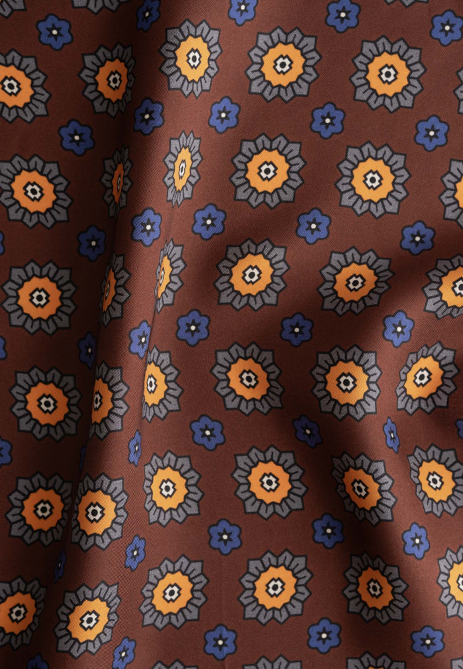 78120040-780245-C Burgundy silk pocket square - Image 1